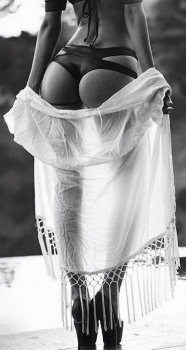 Girl of day 02/08/2017