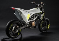 Î— Î½Î­Î± Î¼Î¿Ï„Î¿ÏƒÎ¹ÎºÎ»Î­Ï„Î± Î´ÏÏŒÎ¼Î¿Ï… Ï„Î·Ï‚ Husqvarna Î¸Î± Ï‡ÏÎ·ÏƒÎ¹Î¼Î¿Ï€Î¿Î¹ÎµÎ¯ Ï…Î³ÏÏŒÏˆÏ…ÎºÏ„Î¿ Î¼Î¿Î½Î¿ÎºÏÎ»Î¹Î½Î´ÏÎ¿ Î¼Î¿Ï„Î­Ï Î¼ÎµÎ³Î¬Î»Î¿Ï… ÎºÏ…Î²Î¹ÏƒÎ¼Î¿Ï.