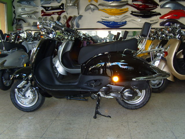 Joker 125cc black