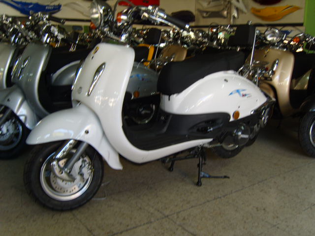 Joker 125cc White