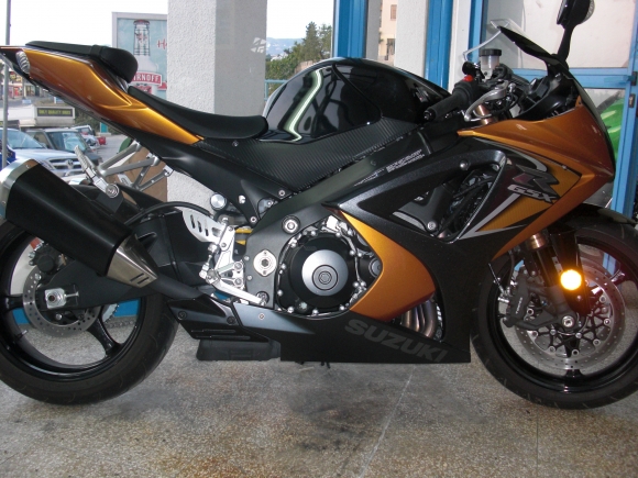 GSXR1000 K8