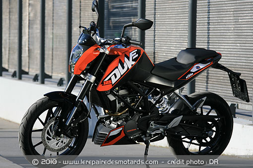 KTM Duke 125 I I I I I CASH 15861EN Cyprus Motorcycles