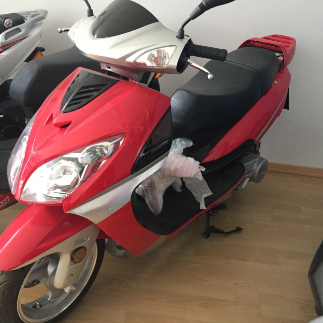 Scooter [17280EN] Cyprus Motorcycles