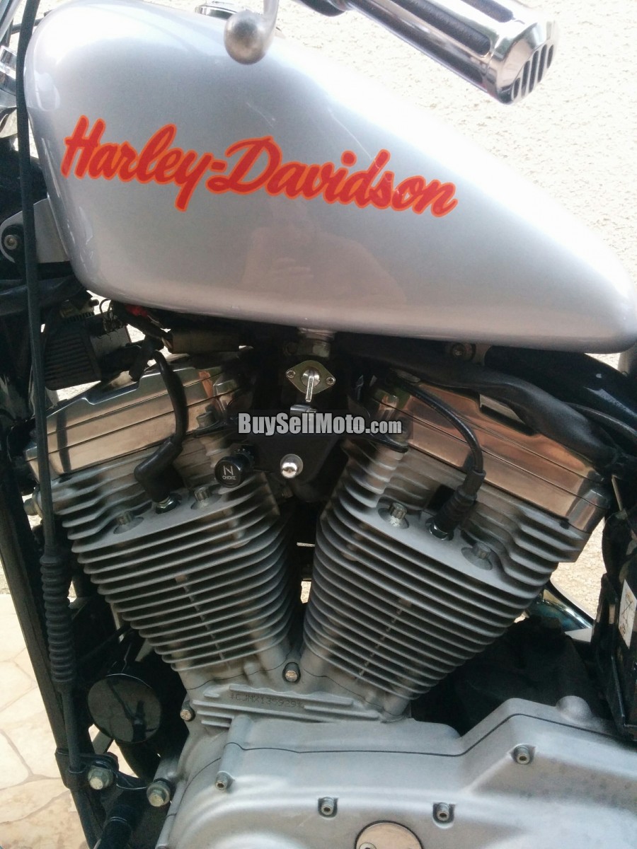 HARLEY-DAVIDSON Sportster 883 custom