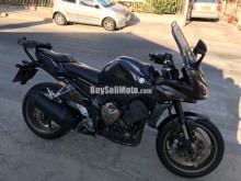 YAMAHA FZ1 2009 1