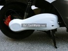 E-electric motorcycle. Olokenurgia motora mono 10 xilionetra 2