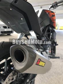 KTM Duke 200  1