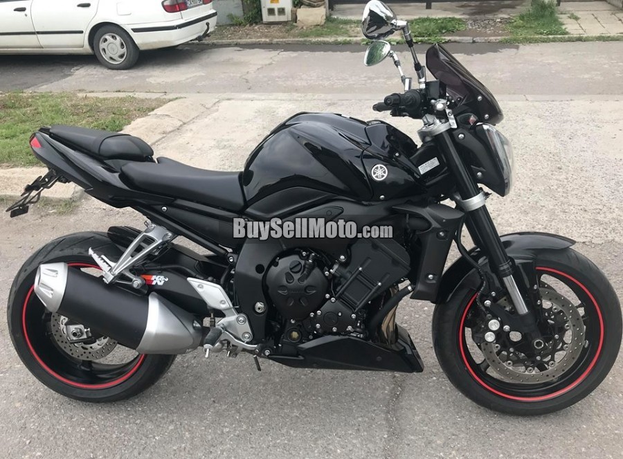 YAMAHA FZ1 