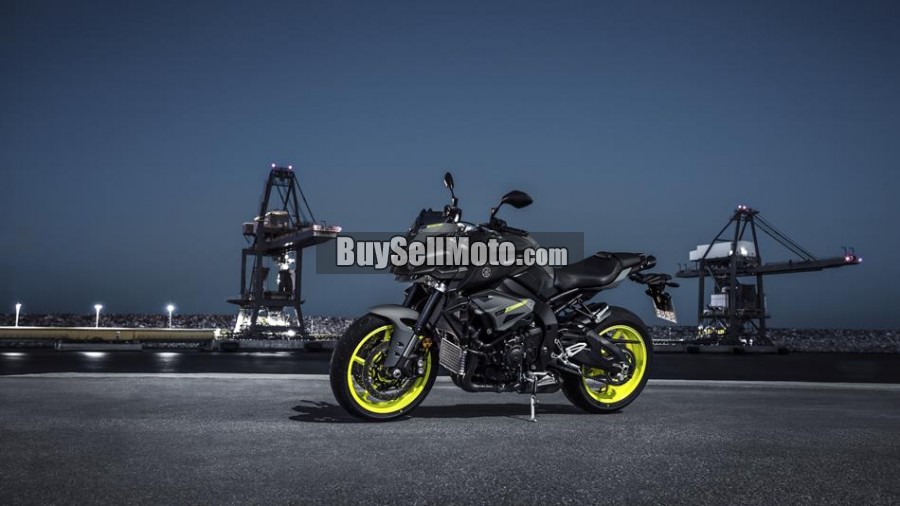 YAMAHA MT-10 