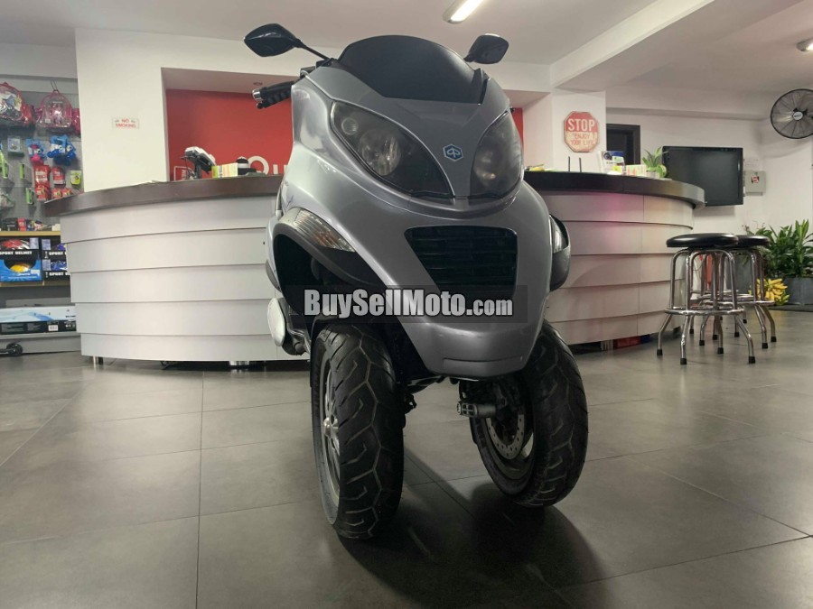 Piaggio MP3 2007