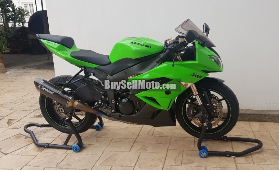 KAWASAKI ZX-6R 2010