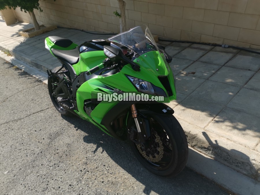 KAWASAKI ZX-10R 2011