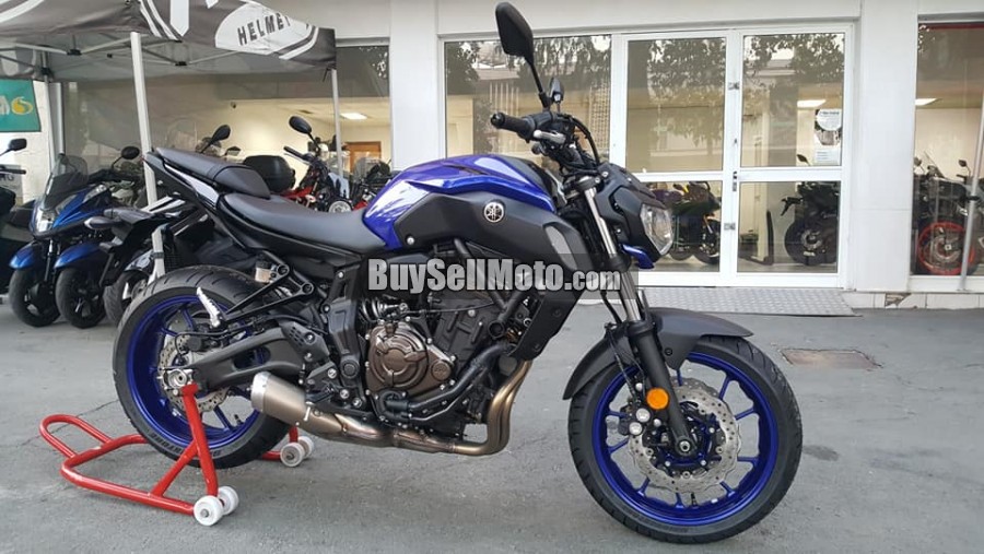 YAMAHA MT-07