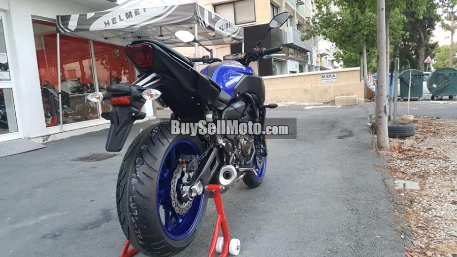 YAMAHA MT-07