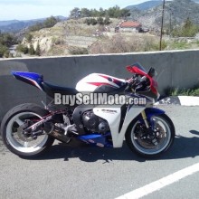 HONDA CBR 2009