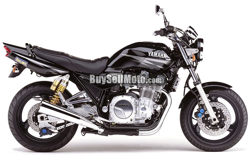 YAMAHA XJR1300