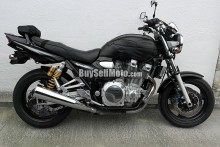 YAMAHA XJR1300 4