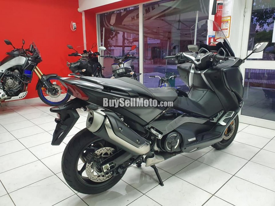 YAMAHA TMAX 530 DX 2018