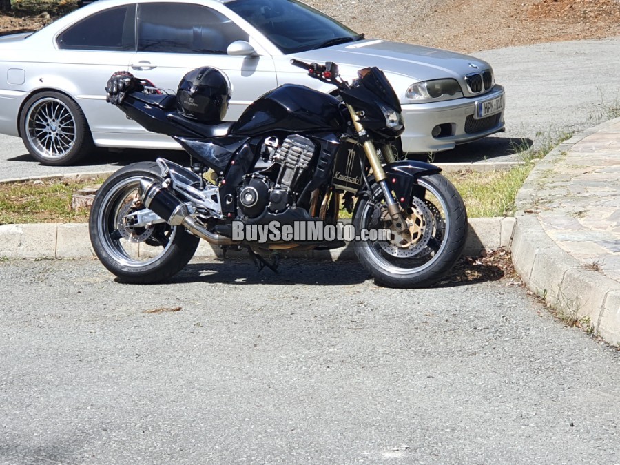 KAWASAKI Z1000 2004 22845EN Cyprus Motorcycles