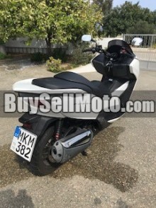 HONDA Forza 2015 1