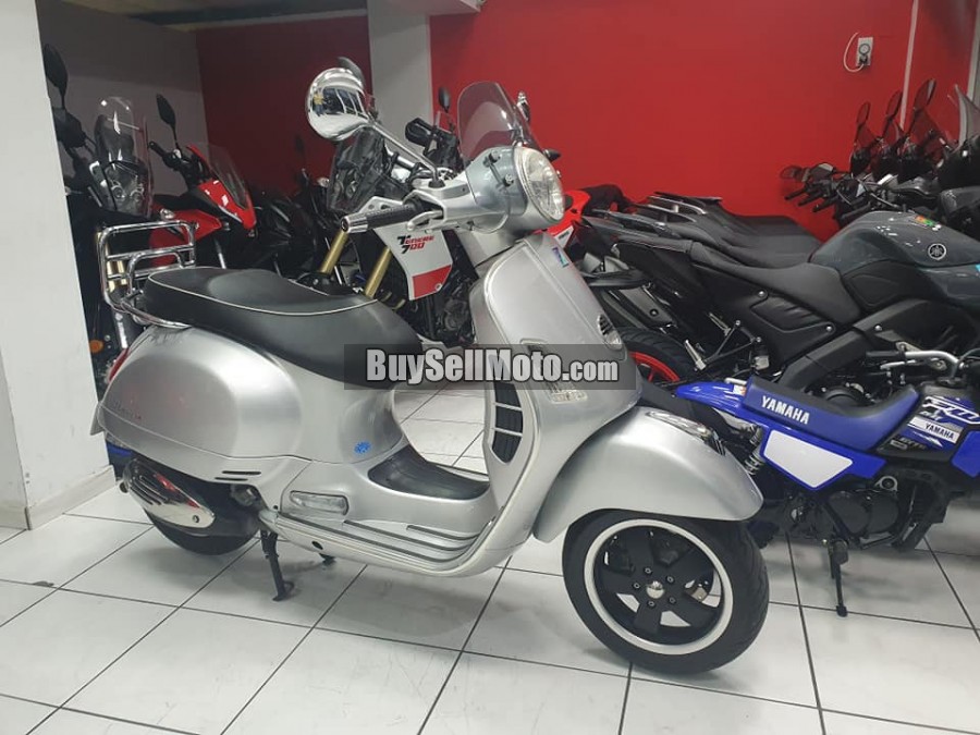 Vespa GTS250ie 2008