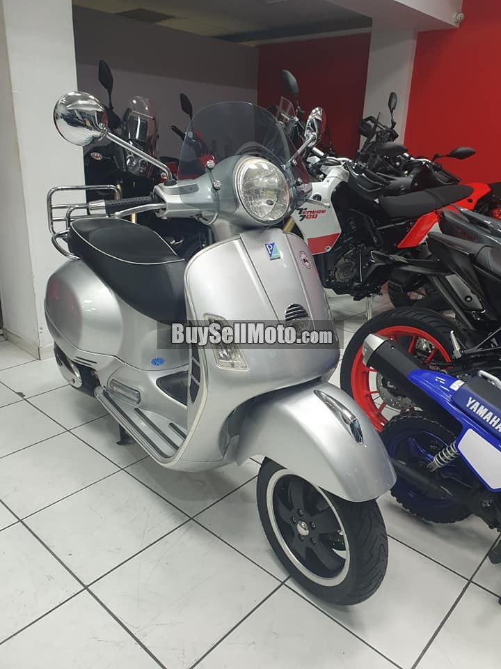 Vespa GTS250ie 2008