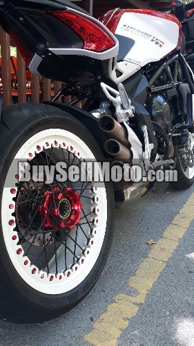 MV Agusta DRAGSTER RR 2016