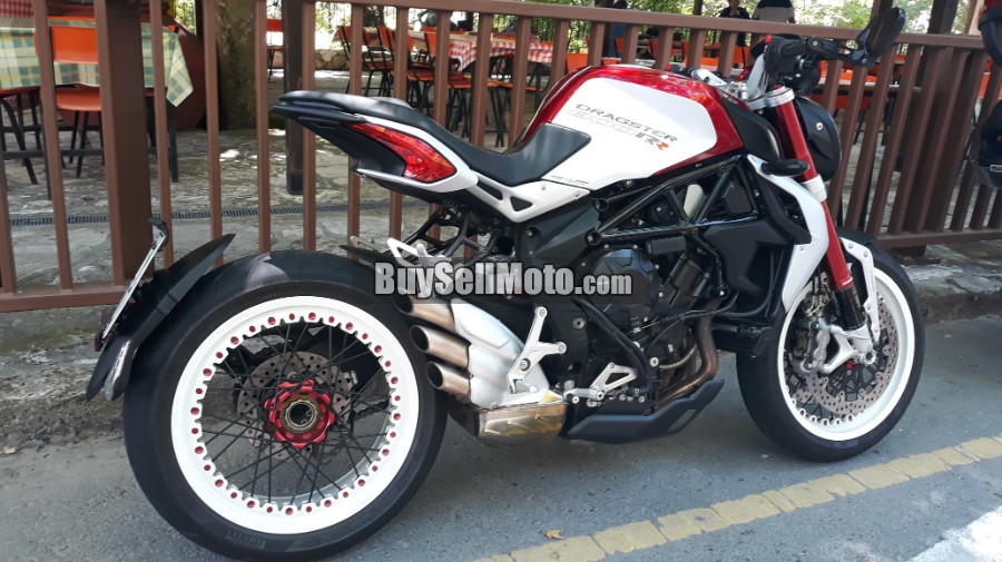 MV Agusta DRAGSTER RR 2016