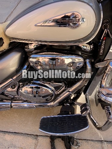SUZUKI Intruder 2004