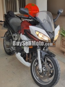 YAMAHA FZ6 2009 1