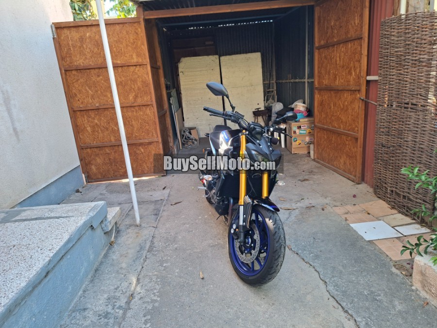 YAMAHA MT-09 2019
